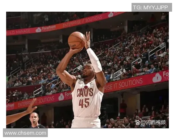 米切尔全场18中5，三分9中1得到19分4篮板3助攻3抢断