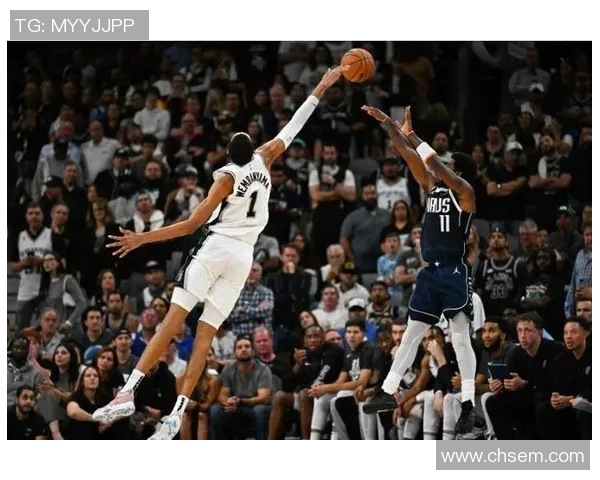 场均24.2分+11板+2.8帽，文班亚马的第三年，已在收割一阵和DPOY